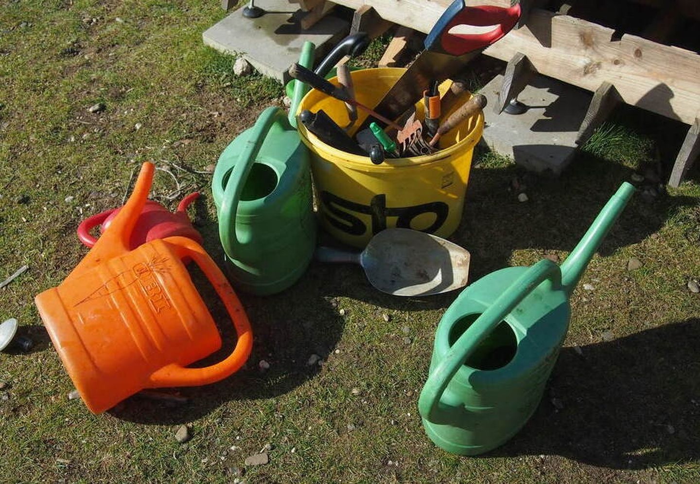Gartenwerkzeug im Gemeinschaftsgarten