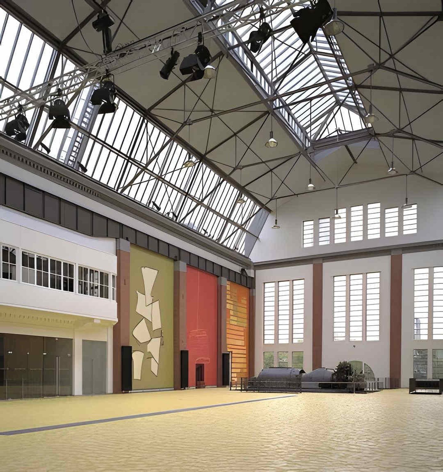 Obergeschoss der Turbinenhalle am Höherweg in Flingern