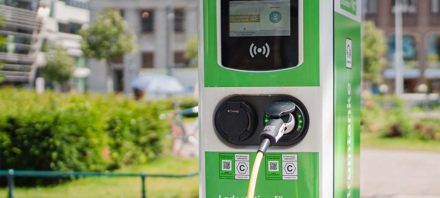 eine Ladestation für Elektrofahrzeuge der Stadtwerke Düsseldorf