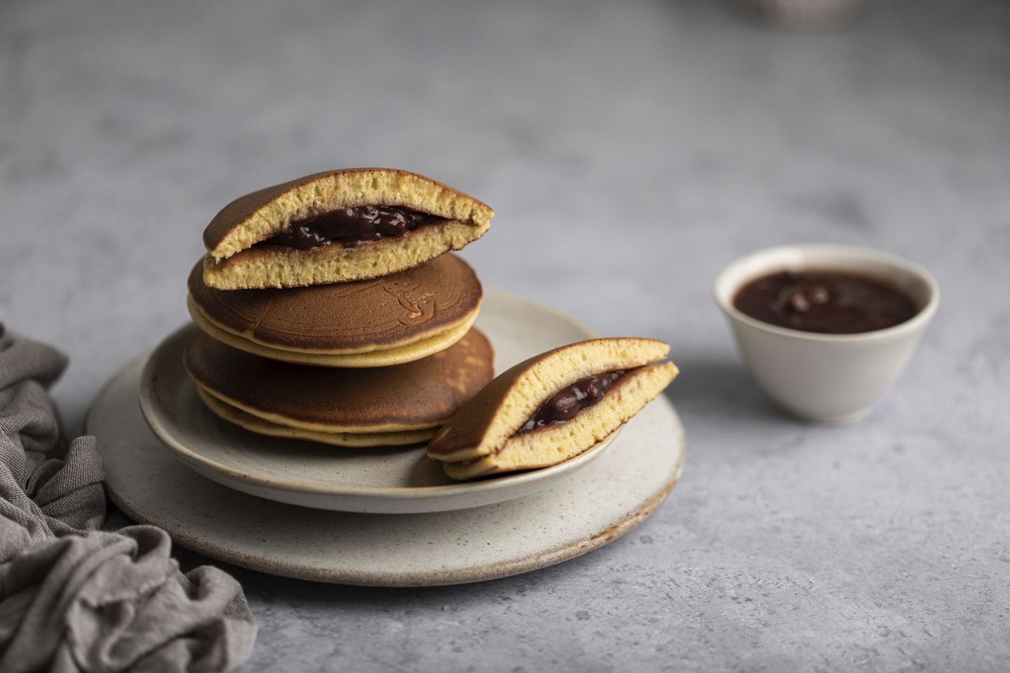 Japanische Dorayaki mit Anko-Füllung. © Anne DEL SOCORRO / Moment via Getty Images