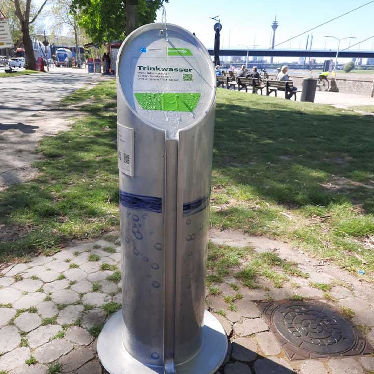 Trinkbrunnen am Joseph-Beuys-Ufer